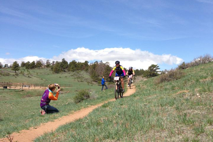 Telling Suzie I didn't know why I was in first as we were finishing up lap 1
