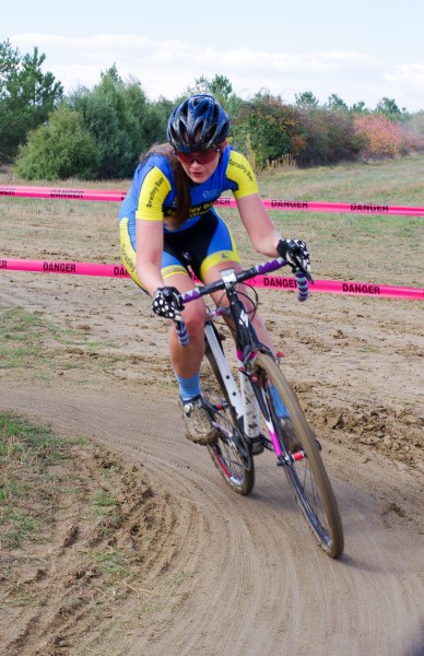 I like high speed cornering.  (Photo by Karen Rakestraw)