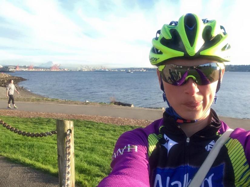 Selfie with a volcano. My life is complete!